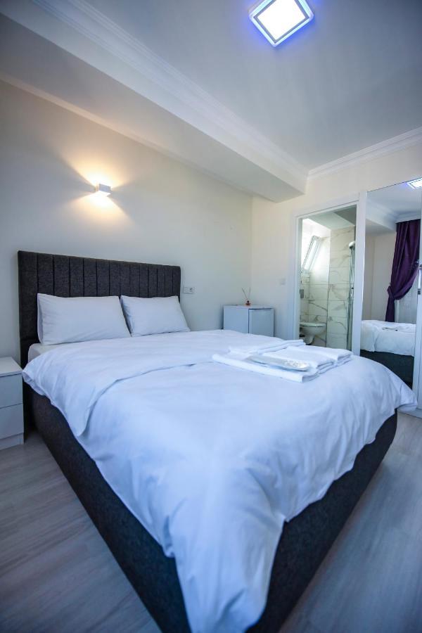 Leydi Boutique Hotel Адалар Екстериор снимка